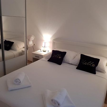 Apartman Andrea Zara Esterno foto