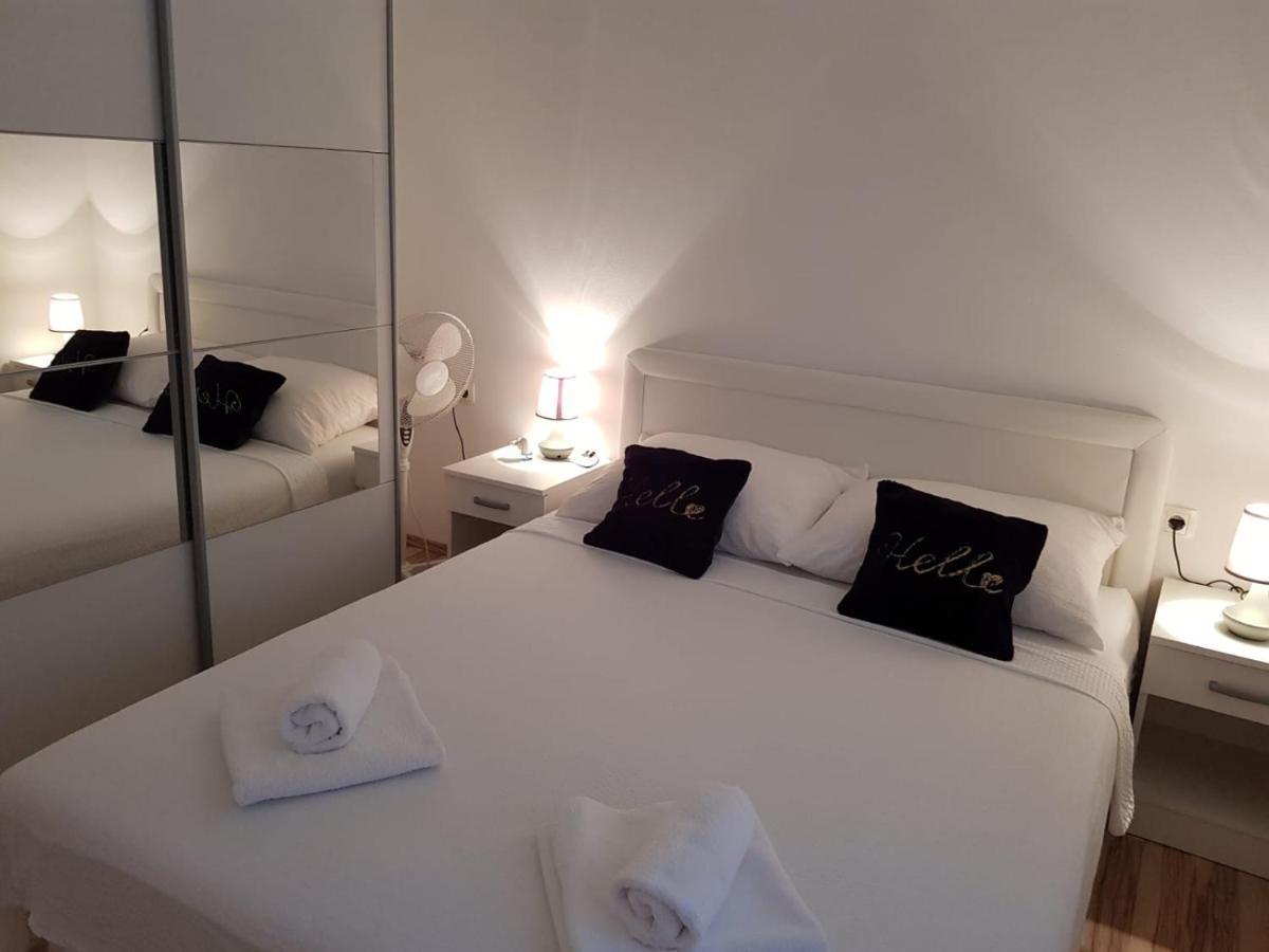 Apartman Andrea Zara Esterno foto