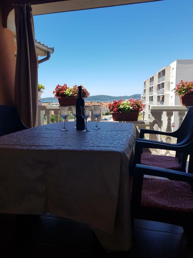 Apartman Andrea Zara Esterno foto